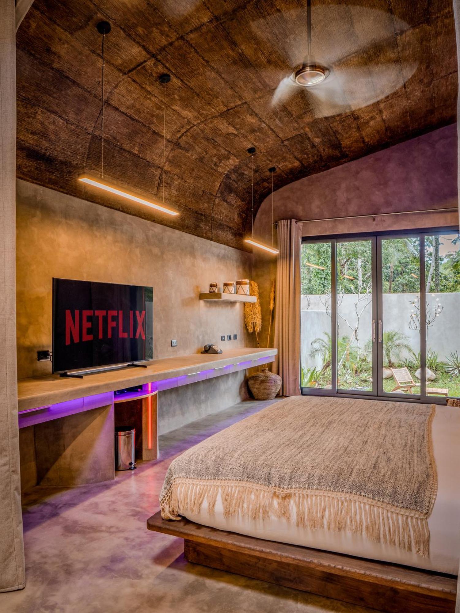 Diwatu Villas 爱妮岛 外观 照片