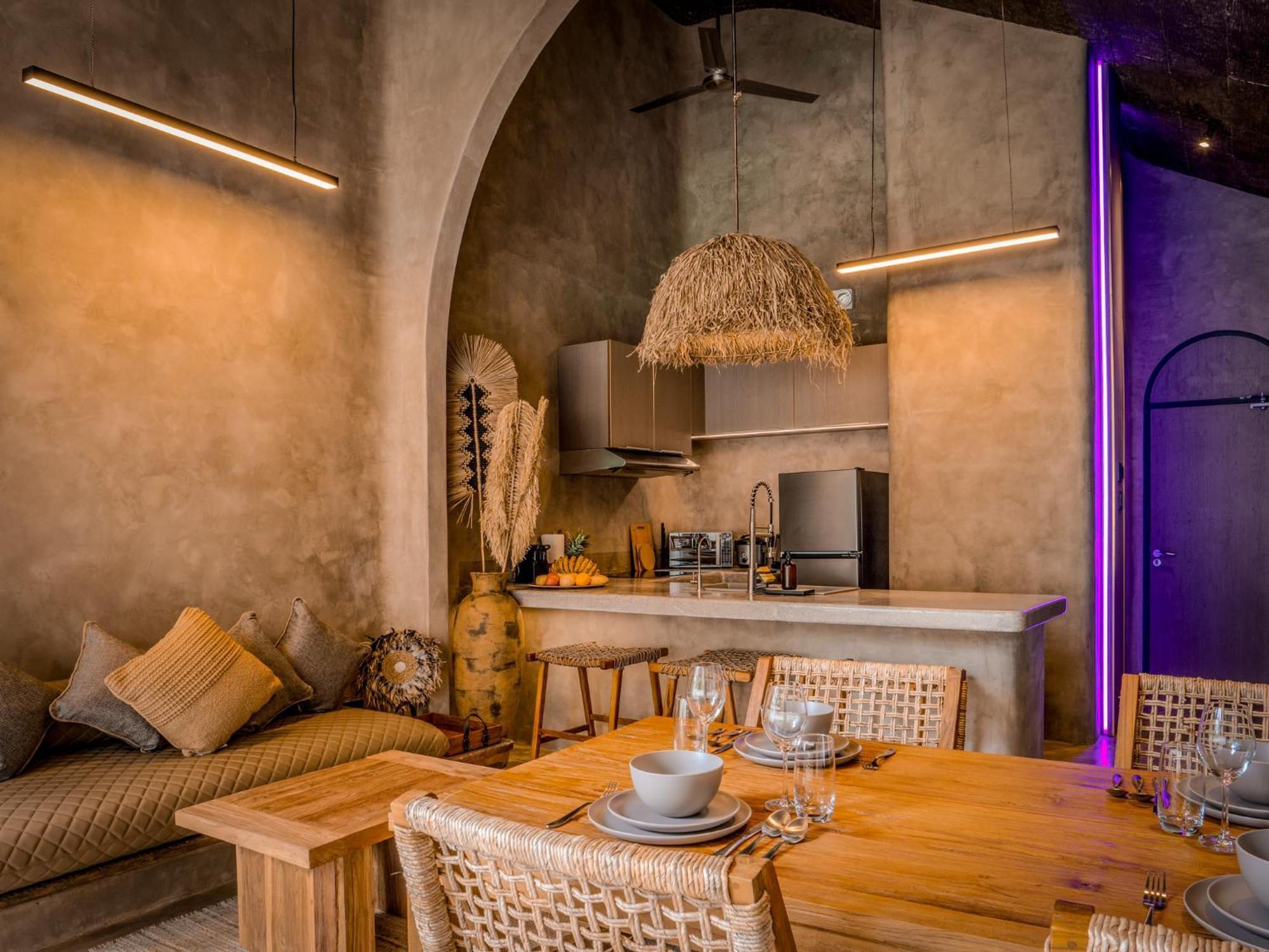Diwatu Villas 爱妮岛 外观 照片